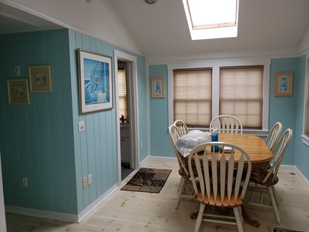 Chatham, Cockle Cove Beach Cape Cod vacation rental - Sunroom