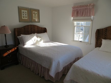 Harwich, H’port Walk to Beach & Town Cape Cod vacation rental - Front BR has Full and Twin beds