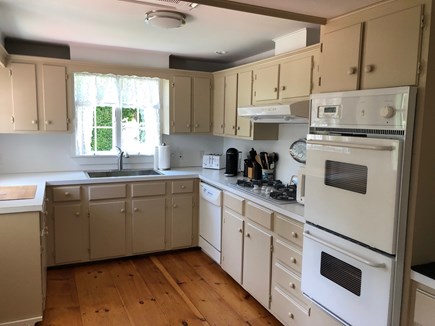 Chatham / Near Lighthouse Beac Cape Cod vacation rental - Kitchen