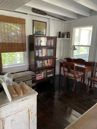 Provincetown, East End Cape Cod vacation rental - Writing area and lots of books!