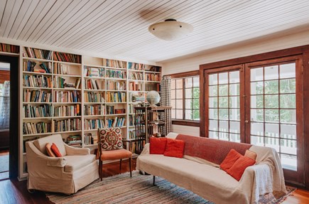 Woods Hole Cape Cod vacation rental - Upstairs library