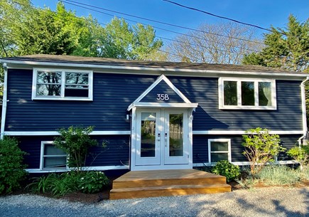 Provincetown Cape Cod vacation rental - Front entry