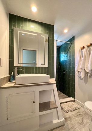 Provincetown Cape Cod vacation rental - New updated modern stylish bathroom