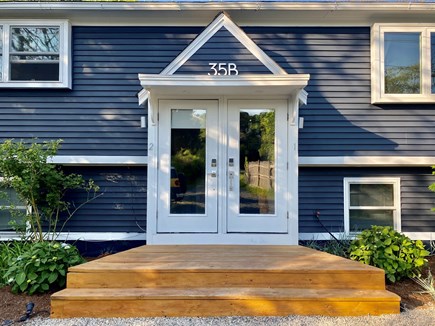 Provincetown Cape Cod vacation rental - Front entry