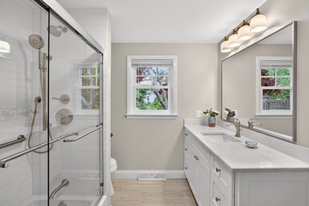 Brewster Cape Cod vacation rental - Full bath with Kohler tub, fixtures, and more