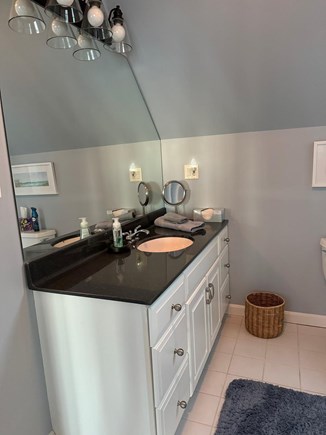 Wellfleet Cape Cod vacation rental - Master bath