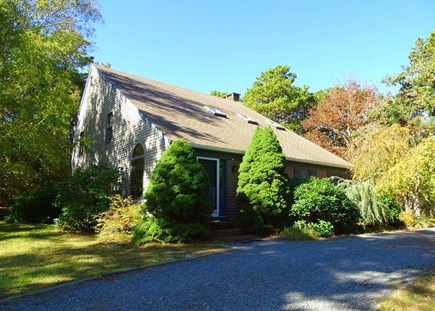 Wellfleet Cape Cod vacation rental - Front of house with circular driveway