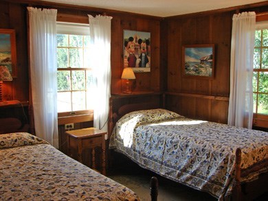 Harwich Port Cape Cod vacation rental - Twin bedroom