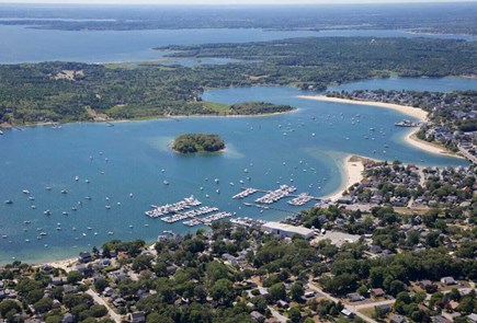 Onset- On the water MA vacation rental - voted one of "Best Harbor in the U.S."