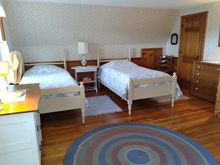 Chatham Cape Cod vacation rental - Bedroom with 3 twin beds