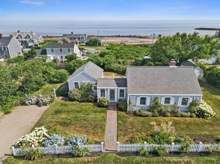 East Dennis/Sesuit Harbor Cape Cod vacation rental - Front of house