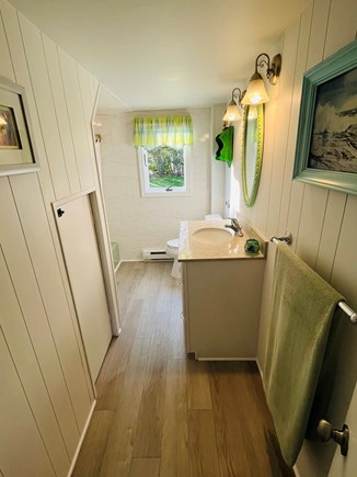 Yarmouth on Lewis Bay Cape Cod vacation rental - Full bath w/ tub & shower. Great outdoor shower out back as well.