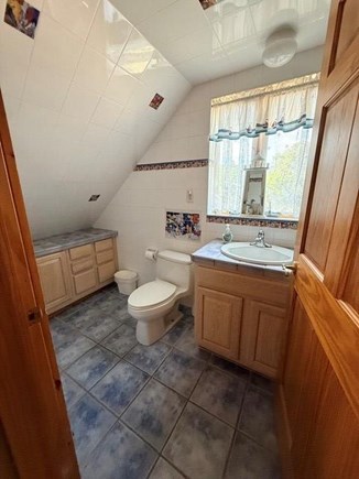 Eastham Cape Cod vacation rental - The Cape Cod suite bathroom with tub/shower combination
