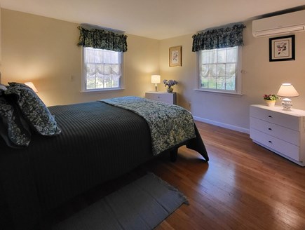 Orleans Cape Cod vacation rental - Master bedroom 1