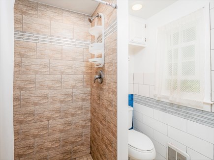 Wellfleet Cape Cod vacation rental - 2nd floor full bathroom with shower