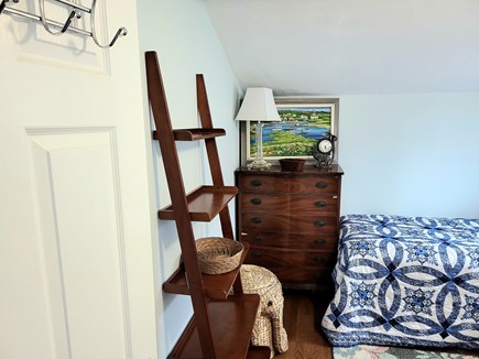 Plymouth MA vacation rental - Twin Room shelves and storage