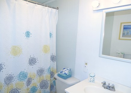 Eastham Cape Cod vacation rental - Full bathroom with tub