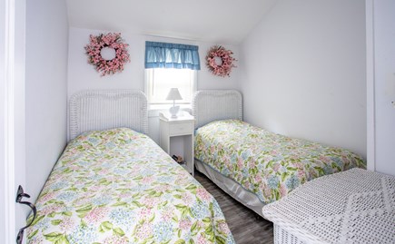New Seabury, Mashpee, Poppy Cape Cod vacation rental - 3BR: Twin Bedroom #1