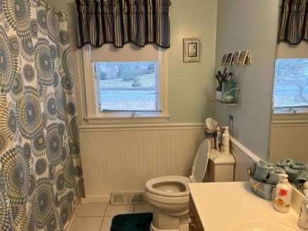 Plymouth MA vacation rental - Bathroom