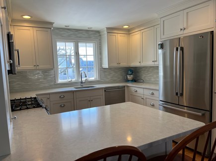 Walk to Downtown Chatham Cape Cod vacation rental - Kitchen