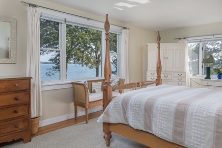 Orleans Cape Cod vacation rental - First floor master bedroom en suite