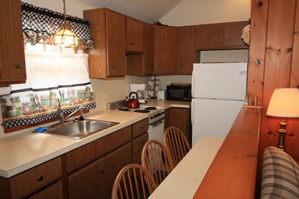 Dennis Port Cape Cod vacation rental - Bright and sweet kitchen with dining peninsula