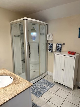 Popponesset Beach Mashpee Cape Cod vacation rental - Bathroom with Laundry