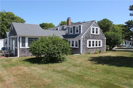 Harwich Port Cape Cod vacation rental - Large Yard For Kids to Play