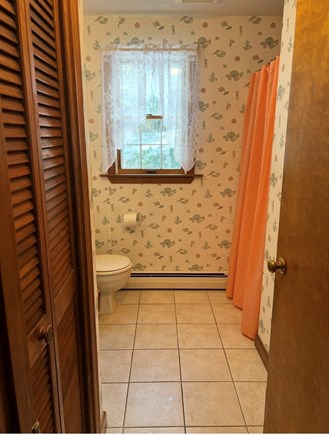 Harwich Cape Cod vacation rental - Main floor full bath