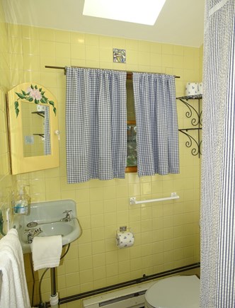 Provincetown Cape Cod vacation rental - Bathroom with tub / shower