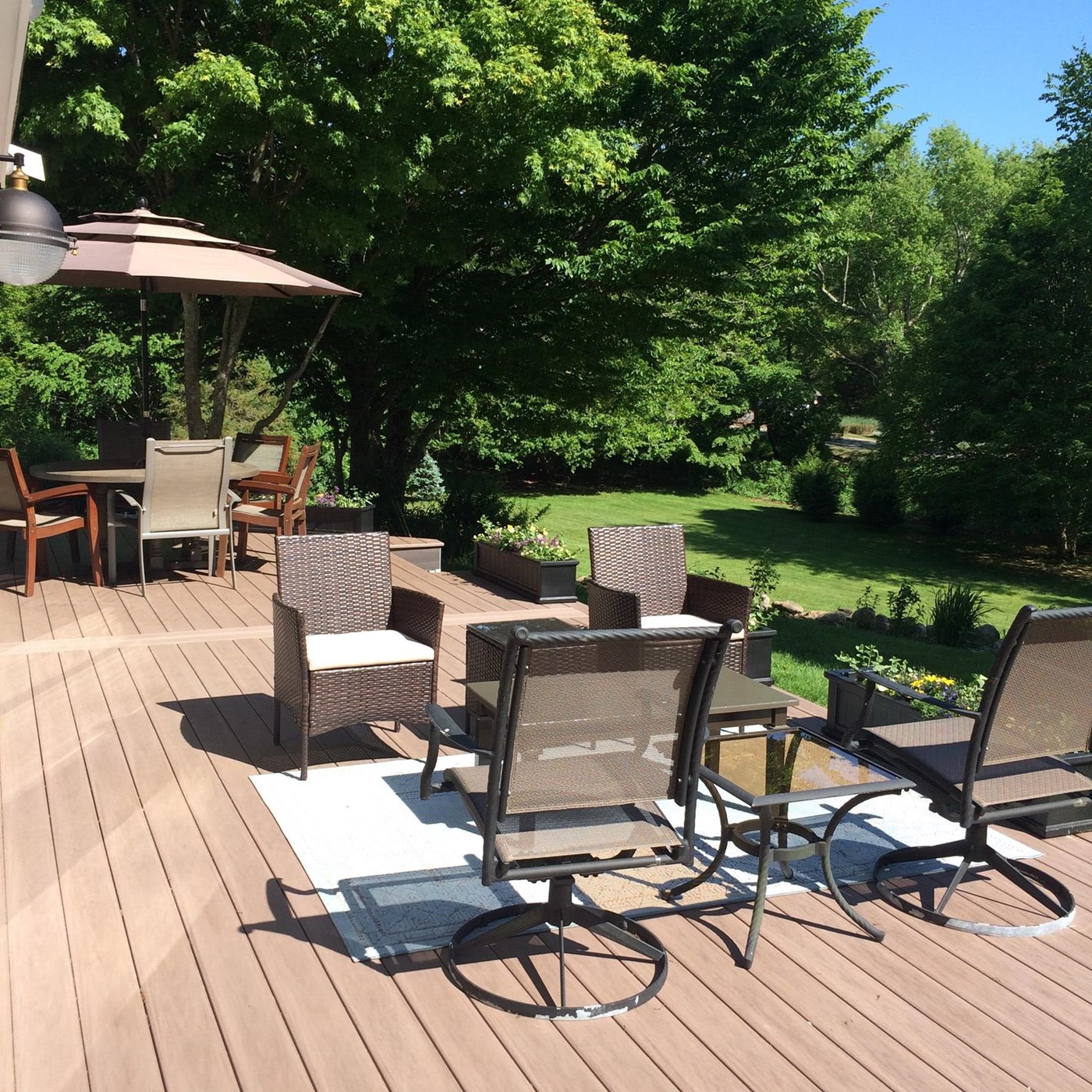 ThreeSeason Porch w/futon. Table seats ten.