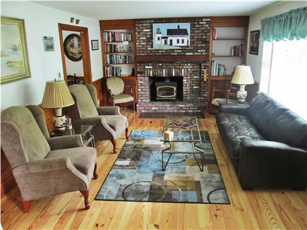 Brewster, The Highlands on Seymours Pond Cape Cod vacation rental - Living Room