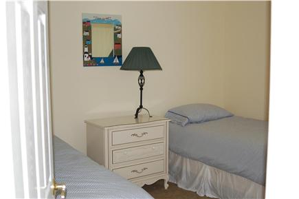 Plymouth MA vacation rental - The twin bedroom