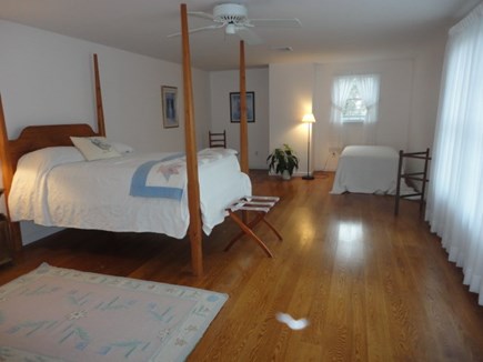 Wellfleet Cape Cod vacation rental - An upstairs bedroom.