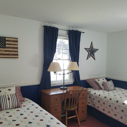 Centerville Cape Cod vacation rental - Twin Bedroom (2 x singles)