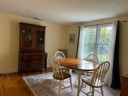 Centerville Cape Cod vacation rental - Dining room - table expands.