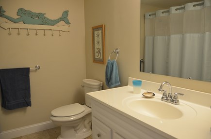 South Yarmouth Cape Cod vacation rental - Bath