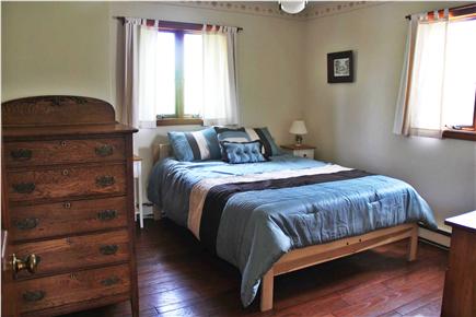 Truro Cape Cod vacation rental - Upstairs BR with queen