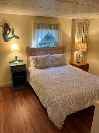 Chatham Cape Cod vacation rental - Downstairs Queen bedroom