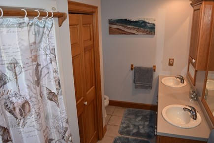 Harwich Cape Cod vacation rental - ...and full private bath