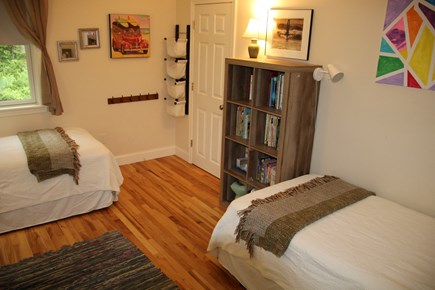 Eastham (National Seashore) Cape Cod vacation rental - The twin room, with books for kids and fun art