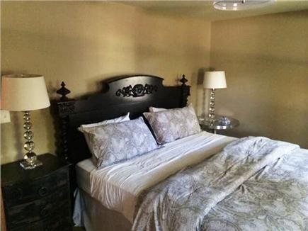 Falmouth - Seacoast Shores Cape Cod vacation rental - 1st floor King Bedroom