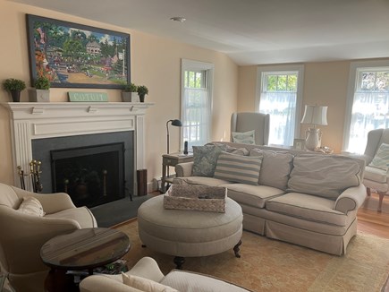 Cotuit Cape Cod vacation rental - Swivel chairs face couch for conversation or turn for TV viewing.