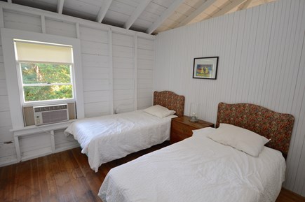 East Orleans Cape Cod vacation rental - Room with 2 twins