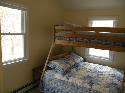 Wellfleet Cape Cod vacation rental - Bunk beds: One full and one twin.