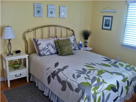 Falmouth Cape Cod vacation rental - 1st Floor Queen Bedroom