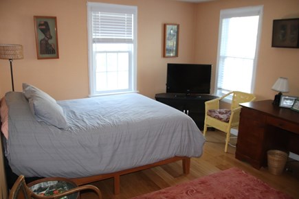 Mashpee Neck Cape Cod vacation rental - Downstairs bedroom