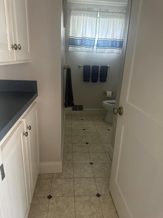 Popponesset Cape Cod vacation rental - First floor bathroom