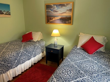 Dennis Port Cape Cod vacation rental - Bedroom 2, twin beds
