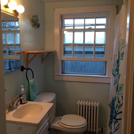 Dennisport Cape Cod vacation rental - Lg. house1st floor bathroom, tub/shower.